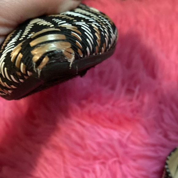 Rampage Corrinna woven flat ankle closure black and neutrals pointed toe shoes 7 - Picture 10 of 10